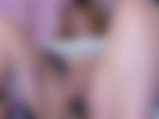 kazsandrah's Live Sex Cam Show