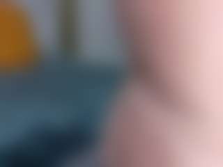 Live cam show with kazsandrah - Smoking on Camsoda