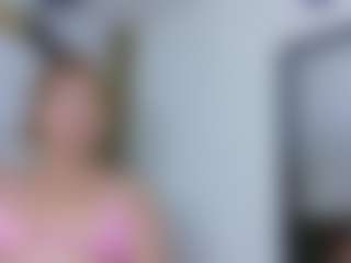 kazsandrah's Live Sex Cam Show