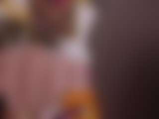 Live-Cam-Show mit kazsandrah - Granny Dildo auf Camsoda