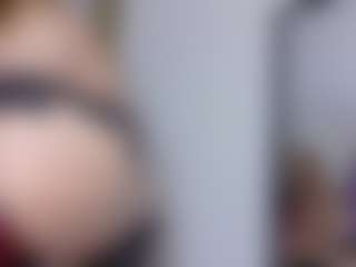 Live cam show with kazsandrah - Blonde Hair on Mixed Magazine Live
