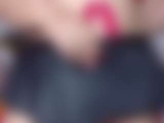Live cam show with kazsandrah - Strip Mature on chickslive.net