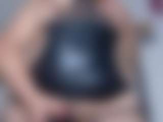kazsandrah's Live Sex Cam Show