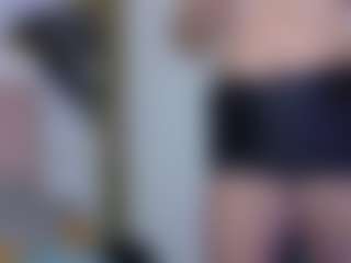 Live cam show with kazsandrah - Granny MILF on Adult Interactions