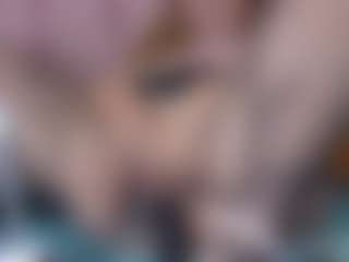 Live cam show with kazsandrah - Blonde Hair Middle Aged on Gym Cam Girls