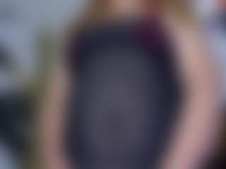 kazsandrah MILF webcam performer live streaming