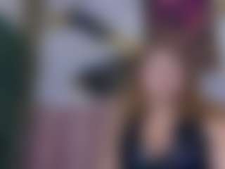 kazsandrah MILF webcam performer live streaming