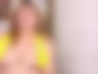 Live cam show with kazsandrah - Blonde Hair Curvy on live.xbliss.ai