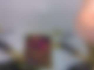 kazsandrah MILF webcam performer live streaming