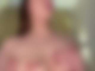 Live cam show with Adele - Erotic Dance on hrnylive.com