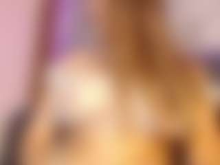 Live cam show with Aliceprice-lu - Curvy on Camsoda Late Night