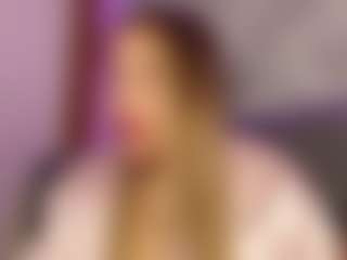 Live cam show with Aliceprice-lu - Petite on xDating