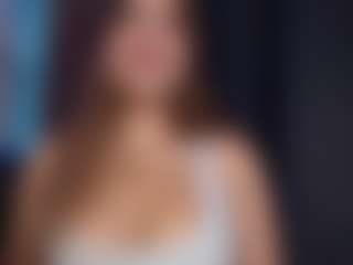 Live cam show with Aliceprice-lu - Interactivetoy on Soda Cam