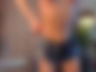Live cam show with Vanessa - Flexible on boobsie.com