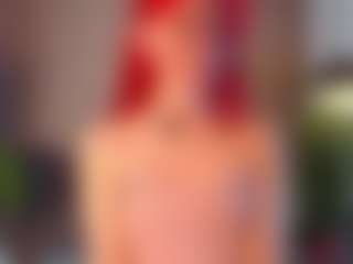 Live cam show with Vanessa - Ball Sucking on Camsoda
