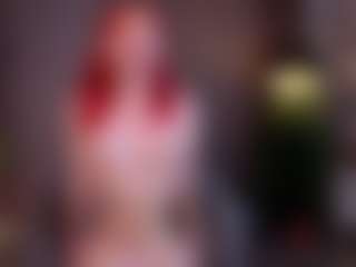 Live cam show with Vanessa - Cute on Mixed Magazine Live