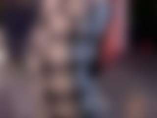 Live cam show with Vanessa - Public Red Hair on live18s.com