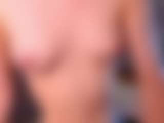 Live cam show with Vanessa - Mouth on Camsoda