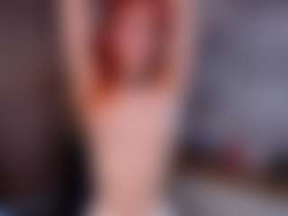 Live cam show with Vanessa - Mouth on AdultVida.com
