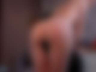Live cam show with Vanessa - Sweet on Camsoda