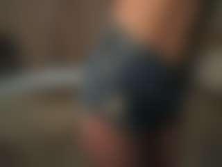 Live cam show with Vanessa - Normal on CamwithHer