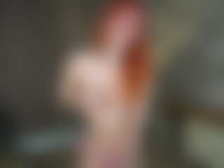 Live cam show with Vanessa - Flexible on Uber Horny