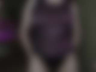 Live cam show with EvaLawrence - Handjob on Fapmatic.com