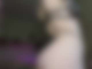 Live cam show with EvaLawrence - Natural on SpankPalCams