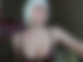 Live cam show with EvaLawrence - Full Nudity on SinfulBabes
