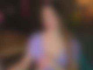 Evelyn's Live Sex Cam Show