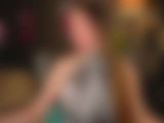 Evelyn's Live Sex Cam Show