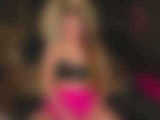 Live cam show with Evelyn - Brown Hair MILF on crypto-cams