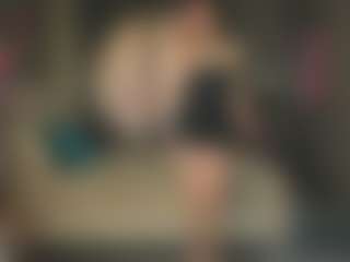 Live cam show with Evelyn - Middle Aged on Fling VIP Chat