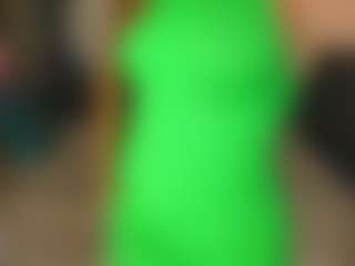 Live cam show with Evelyn - Athletic Middle Aged on Dare Cams