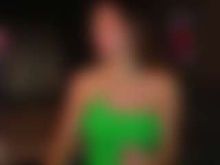 Evelyn's Live Sex Cam Show
