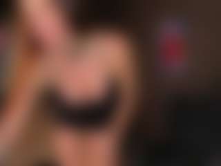 Live cam show with Evelyn - Athletic Middle Aged on crypto-cams