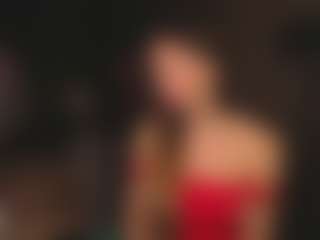 Live cam show with Evelyn - Body Massage on fapnchat