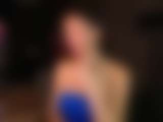 Live cam show with Evelyn - Athletic Middle Aged on Camsoda