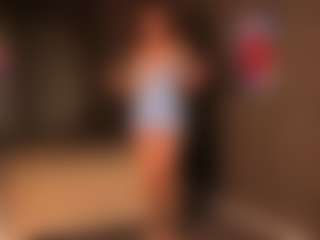 Evelyn's Live Sex Cam Show