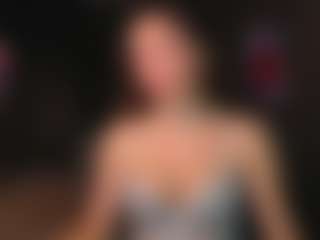 Live cam show with Evelyn - Body Massage on sexylive.show
