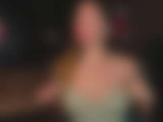 Live cam show with Evelyn - Athletic BBW on Mixed Magazine Live