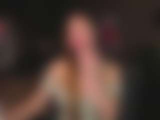 Live cam show with Evelyn - Fingering on CamwithHer