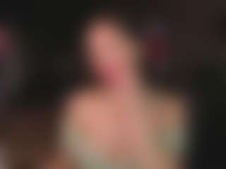 Live cam show with Evelyn - Blowjob Mature on Hubzter Live