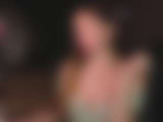 Evelyn's Live Sex Cam Show