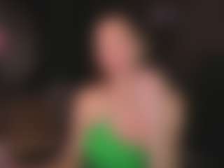 Evelyn's Live Sex Cam Show
