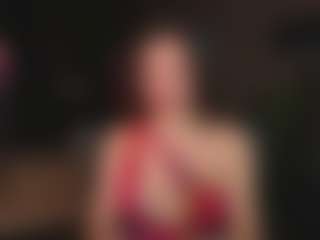 Live cam show with Evelyn - Cute on WildCum