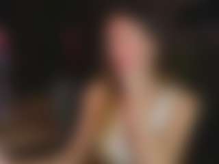 Live cam show with Evelyn - Skinny on https://playwithruby.com