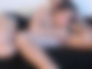 Live cam show with hot couple - Tattoos on Camsoda