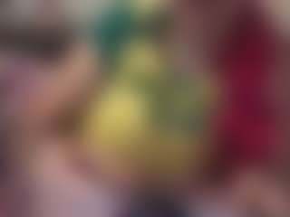 Live cam show with brattyangelica - Shower on CamwithHer