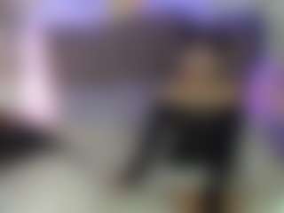 Live cam show with CEELESTEROUS - Thin on StripNow
